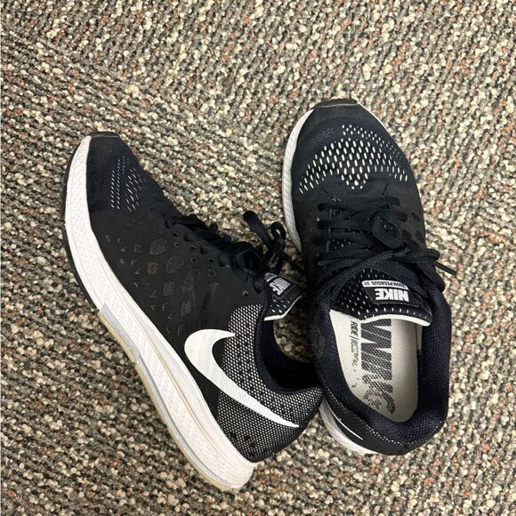 Nike Zoom Pegasus 35 - Picture 1 of 5